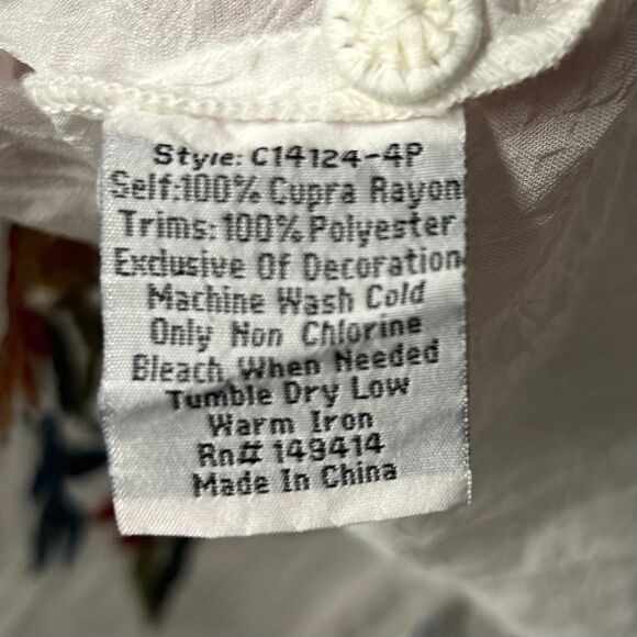 Johnny Was Zodea Almeria White Embroidered Button Front Top PL - Picture 7 of 13